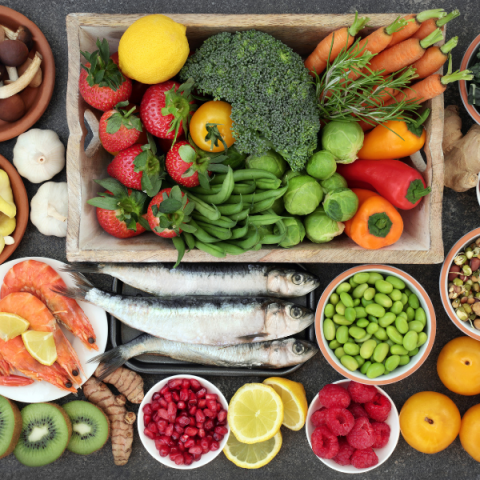 Sağlam qidalanma üçün hansı tərkibli qidalara üstünlük vermək lazımdır?